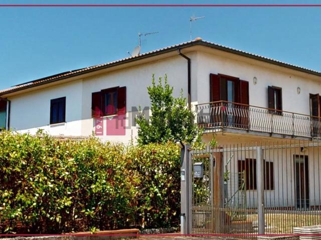 Villetta indipendente in vendita di 140 m² in Via Angelo Maria Ricci, 76