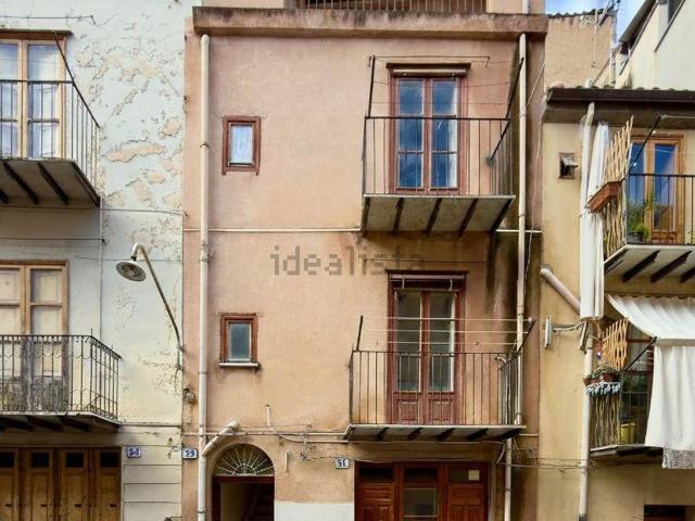 Villetta indipendente in vendita di 140 m² in Via Abruzzo, 21
