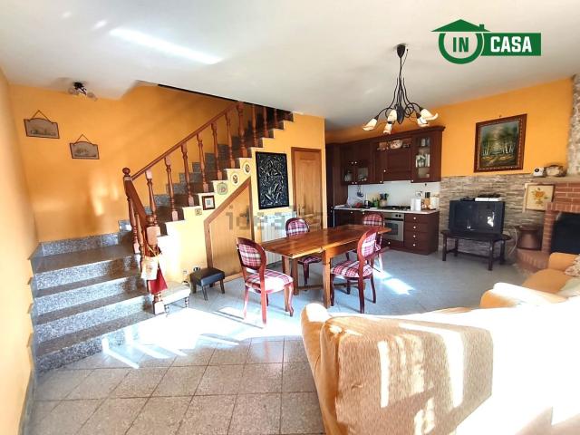 Villetta indipendente in vendita di 140 m² in Via Alessandro Volta
