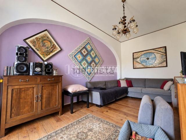 Villetta indipendente in vendita di 140 m² in Via Aviè