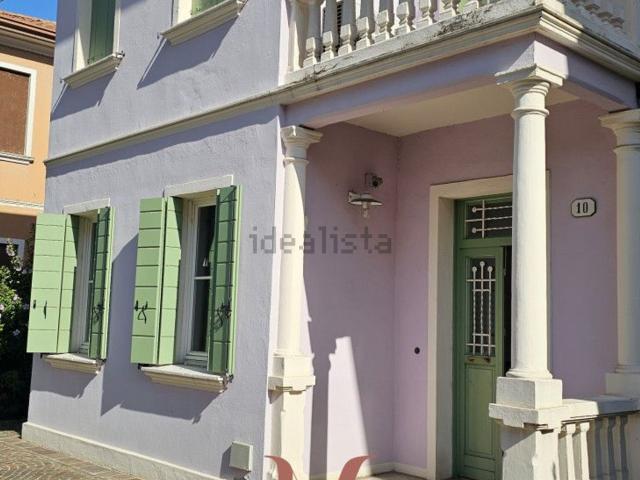 Villetta indipendente in vendita di 140 m² in Via Benedetto Bordone