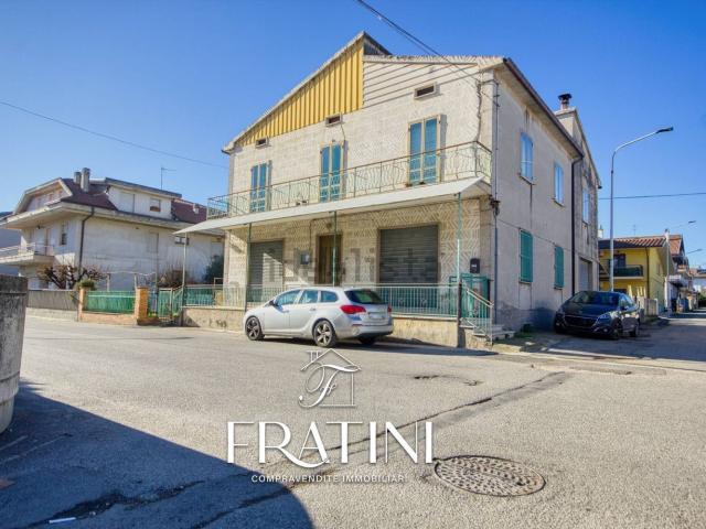 Villetta indipendente in vendita di 140 m² in Via G. Verdi, 166