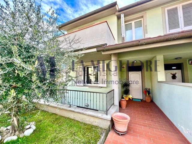 Villetta indipendente in vendita di 140 m² in Via G. Puccini, 39