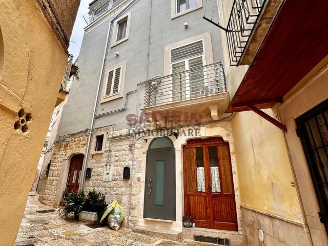 Villetta indipendente in vendita di 140 m² in Via Guarino Cazzano, 60