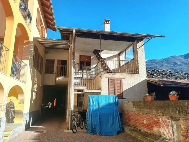 Villetta indipendente in vendita di 140 m² in Via Guglielmo Marconi, 22