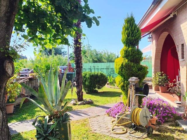 Villetta indipendente in vendita di 140 m² in Via dell Artigianato, 14