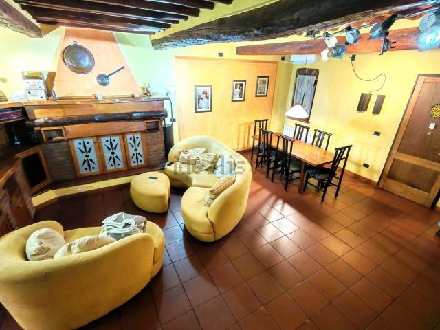 Villetta bifamiliare in vendita di 141 m² in Via della San Margherita Chiesa