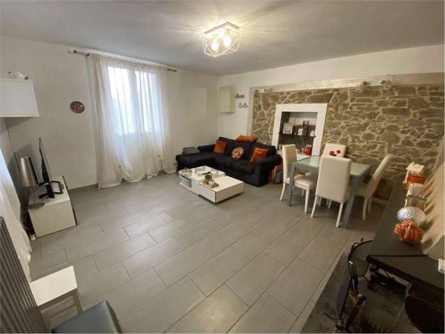 Villetta indipendente in vendita di 140 m² in Via di Cantagallo