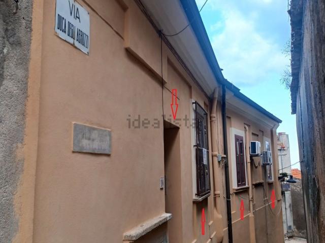 Villetta indipendente in vendita di 140 m² in Via Duca degli Abruzzi, 1