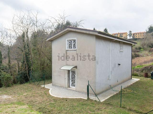 Villetta indipendente in vendita di 140 m² in Via Fontana Maggiore, 126