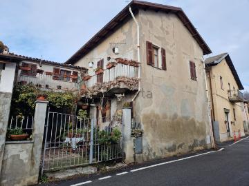 Villetta indipendente in vendita di 140 m² in Via Fratelli Bandiera