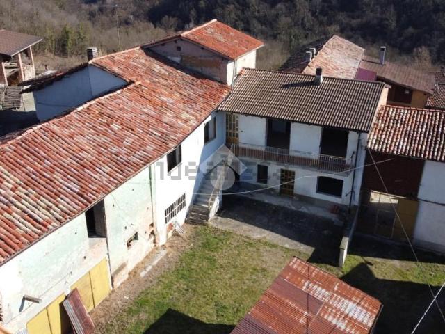 Villetta indipendente in vendita di 140 m² in Via Oddone, 6