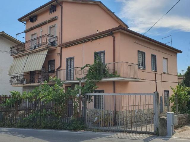 Villetta indipendente in vendita di 140 m² in Via Molise, 11