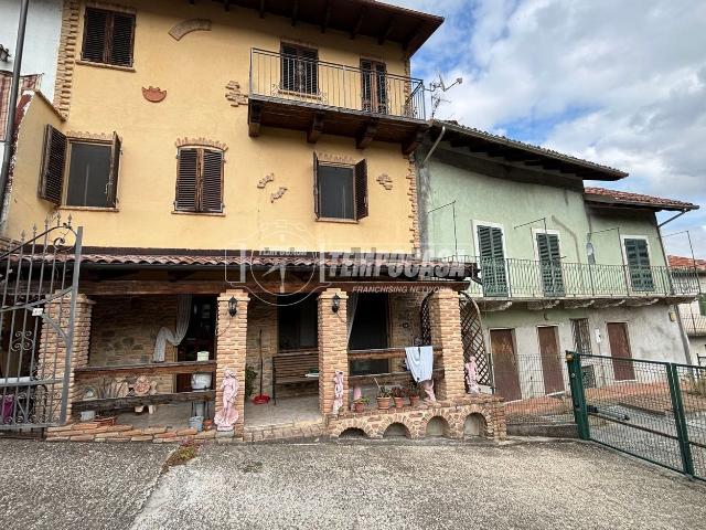 Villetta indipendente in vendita di 140 m² in Via Montesion