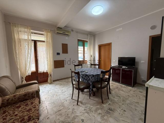 Villetta indipendente in vendita di 140 m² in Via Manzoni