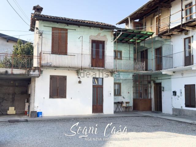 Villetta indipendente in vendita di 140 m² in Via Marconi