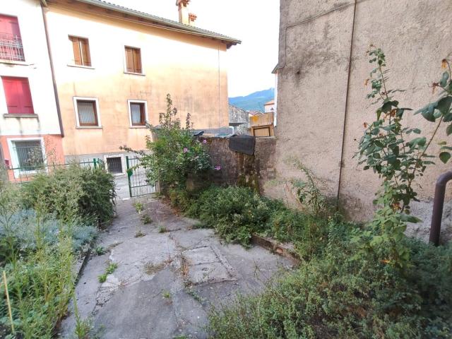 Villetta indipendente in vendita di 140 m² in Via Mezzavilla