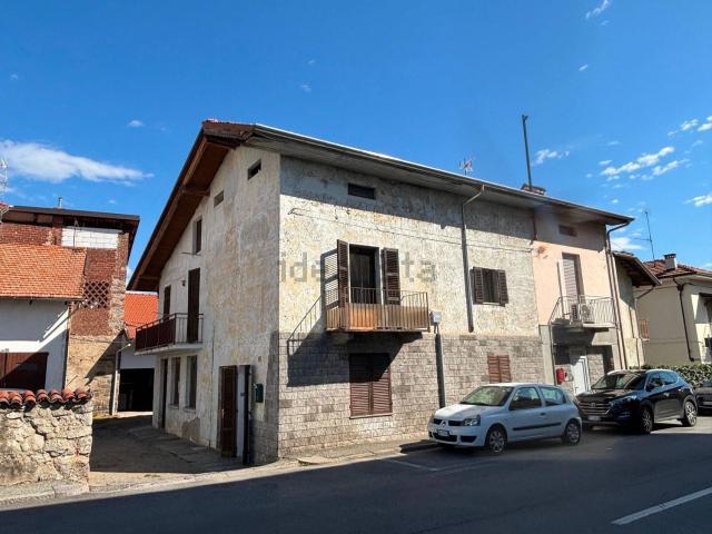 Villetta indipendente in vendita di 140 m² in Via Milano, 325