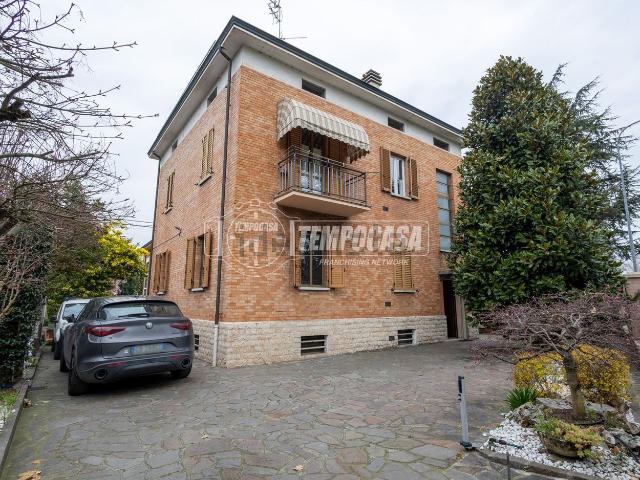 Villetta indipendente in vendita di 300 m² in Via Nicolò Copernico, 4