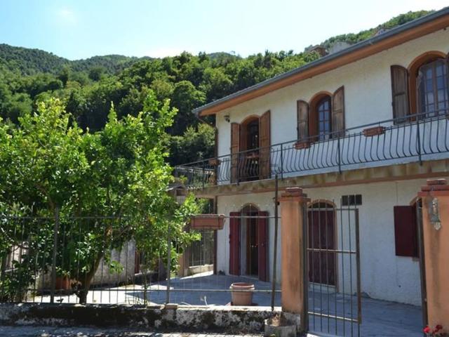 Villetta indipendente in vendita di 140 m² in Via San Antonio, 24