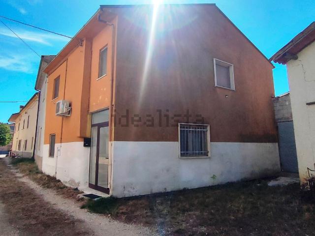 Villetta indipendente in vendita di 140 m² in Via San Antonio, 56