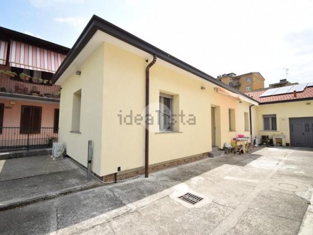 Villetta indipendente in vendita di 140 m² in Via Santa Maria