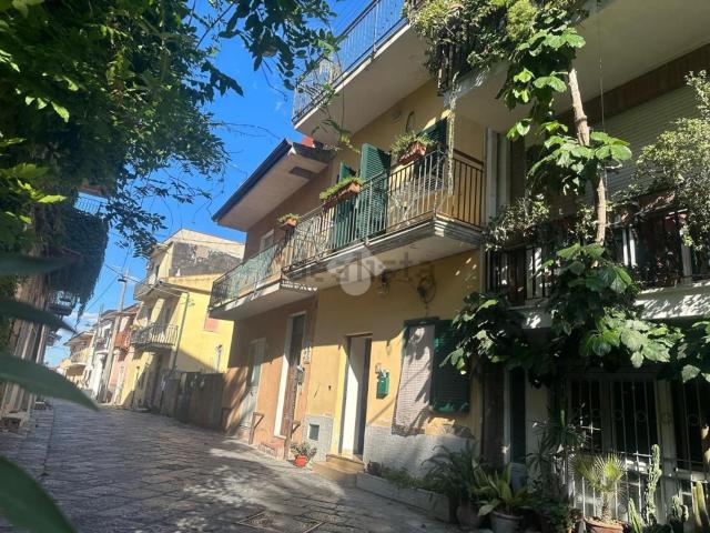 Villetta indipendente in vendita di 140 m² in Via Pergola