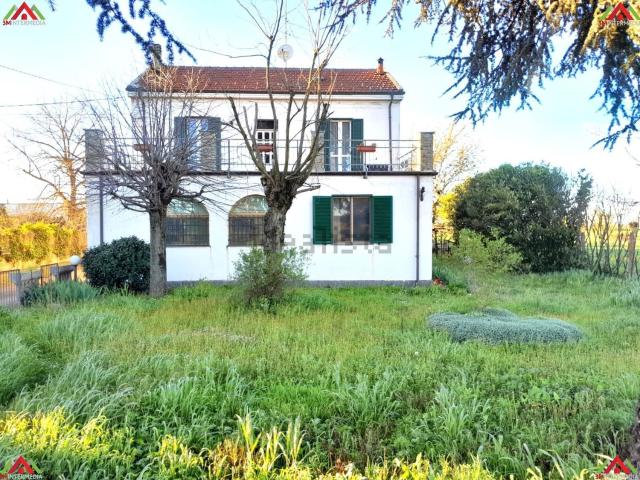 Villetta indipendente in vendita di 140 m² in Via Piacenza
