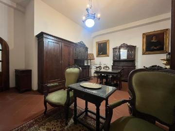 Villetta indipendente in vendita di 140 m² in Via Pistoiese