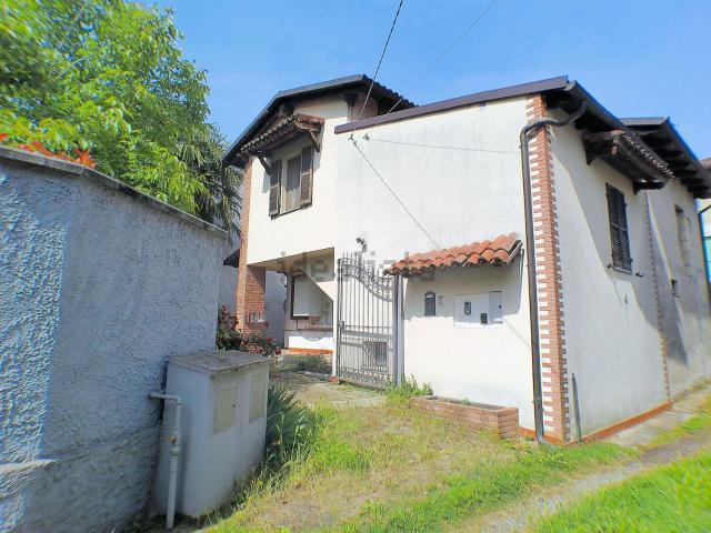 Villetta indipendente in vendita di 140 m² in Via Roma