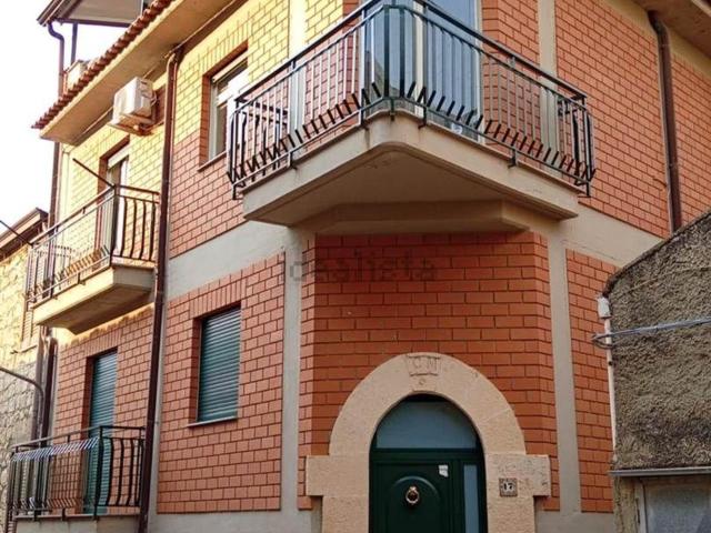 Villetta indipendente in vendita di 140 m² in Via Trento, 17