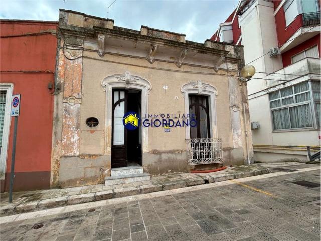Villetta indipendente in vendita di 140 m² in Via Trieste, 1
