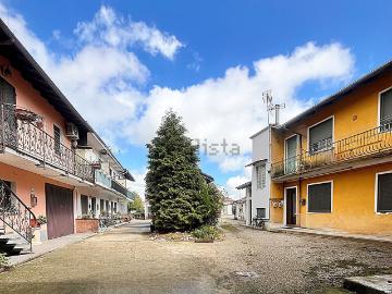 Villetta indipendente in vendita di 140 m² in Via Umberto I, 28