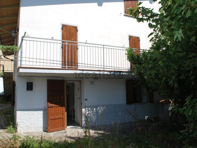 Villetta indipendente in vendita di 140 m² in Via Ulderico Bertini