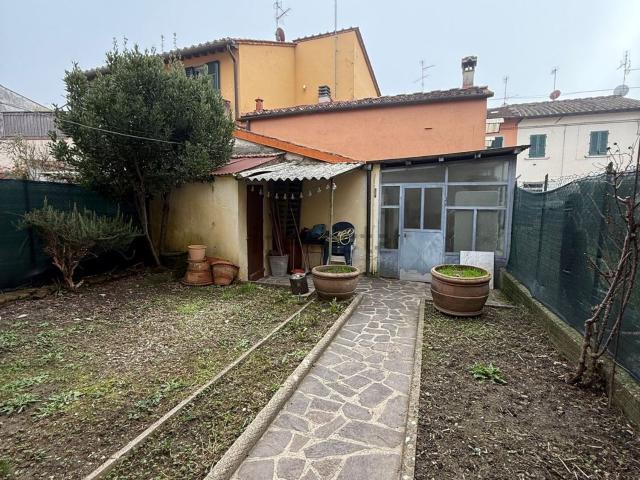 Villetta indipendente in vendita di 140 m² in Viale della Repubblica