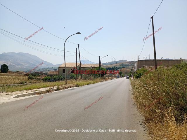 Villetta indipendente in vendita di 140 m² in Viale della Rinascita, 25