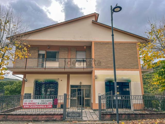 Villetta indipendente in vendita di 140 m² in Viale Micangeli