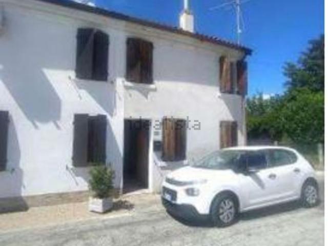 Villetta indipendente in vendita di 140 m² in Viale Primo Maggio, 516