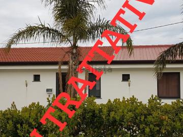 Villetta indipendente in vendita di 140 m² in Contrada Benefizio