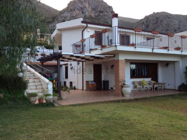 Villetta indipendente in vendita di 140 m² in Contrada Rovetto