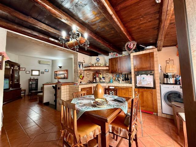 Villetta indipendente in vendita di 140 m² in Corso Umberto I, 223