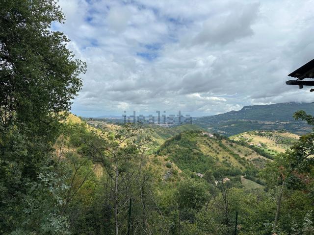 Villetta indipendente in vendita di 140 m² in Frazione Gimigliano, 34