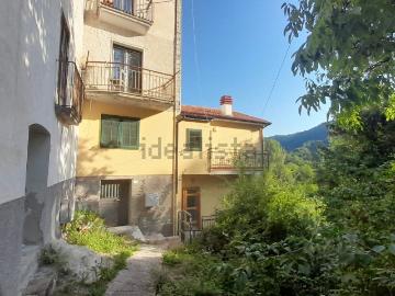Villetta indipendente in vendita di 140 m² in Largo Concezione, 4