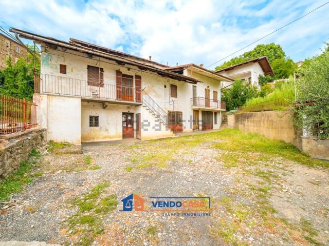 Villetta indipendente in vendita di 140 m² in Salita Porporato, 9