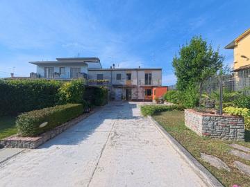 Villetta indipendente in vendita di 140 m² in Strada Provinciale 27