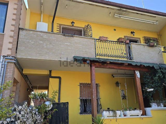 Villetta indipendente in vendita di 141 m² in Via Colle dell&apos Ara, 213