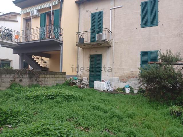 Villetta indipendente in vendita di 141 m² in Via Magolo