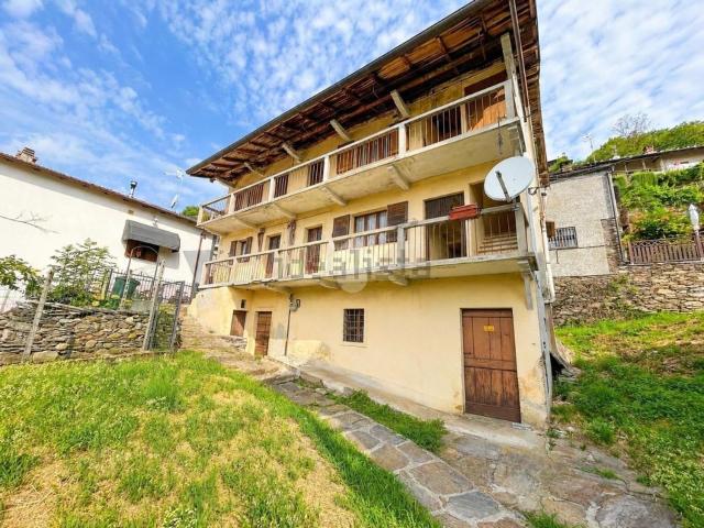 Villetta indipendente in vendita di 142 m² in Via alla Fontana, 3