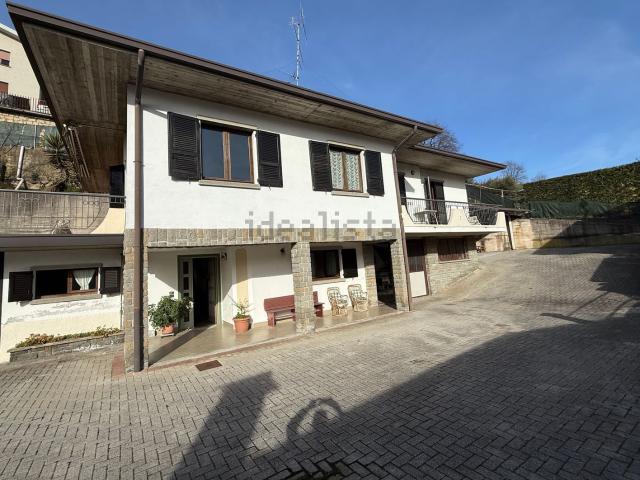 Villetta indipendente in vendita di 142 m² in Via Galli, 22
