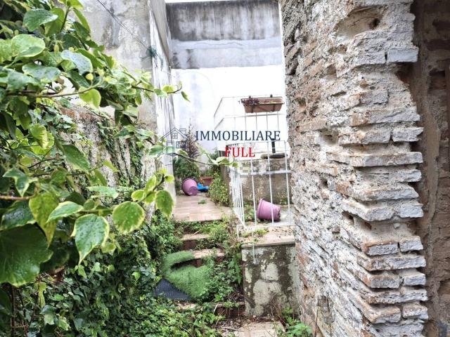 Villetta indipendente in vendita di 142 m² in Via Grazia, 10